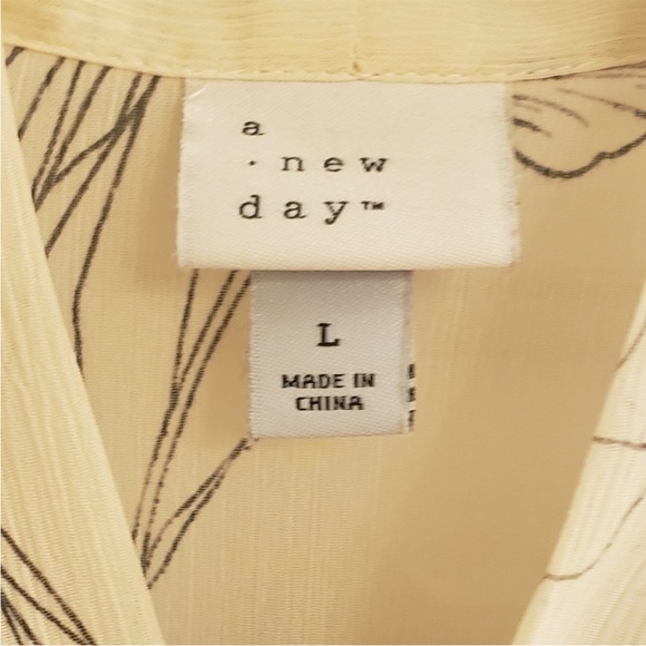 A NEW DAY DRESS SIZE LARGE - Picture 4 of 7